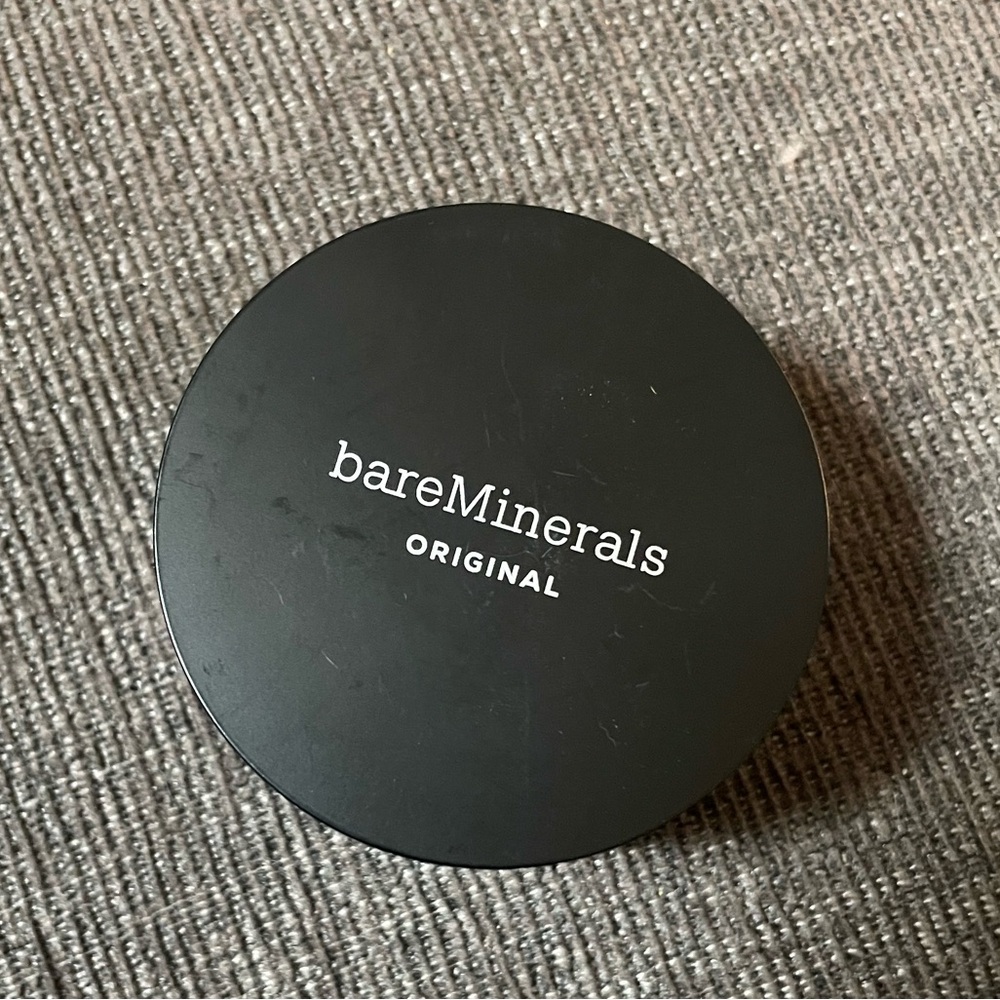 BareMinerals Original Foundation Broad Spectrum SPF 15 in Medium Tan 18